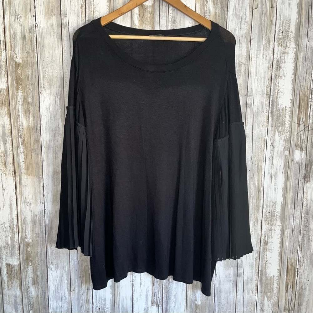 Lane Bryant Pleated Sleeve Top Black Long Sleeve Rayon Blend Size 22/24 Plus